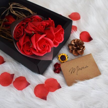 Red Rose Black Box